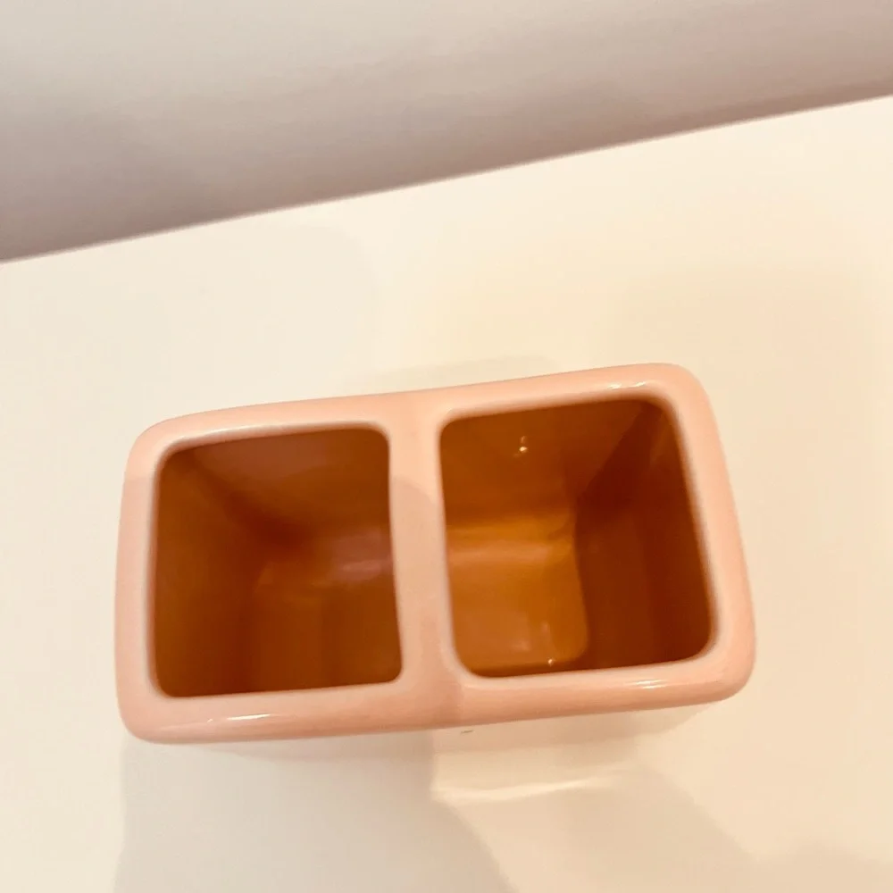 80’S‎ NOSTALGIC VINTAGE PINK TOOTHBRUSH HOLDER - EUC BARBIECORE VIBES BATHROOM